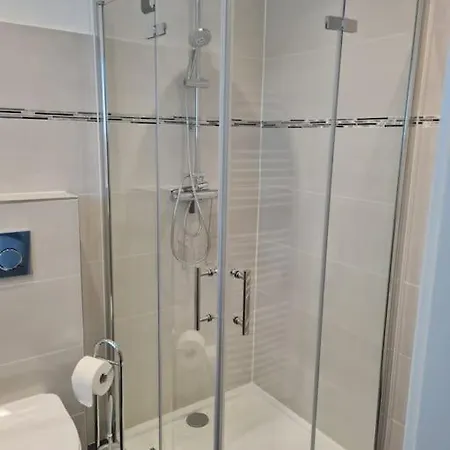 Oase Der Ruhe: Haus Mit Garten לוהמר