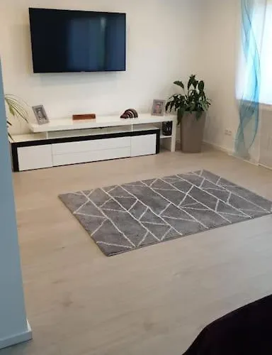 Nyaraló Oase Der Ruhe: Haus Mit Garten Lohmar